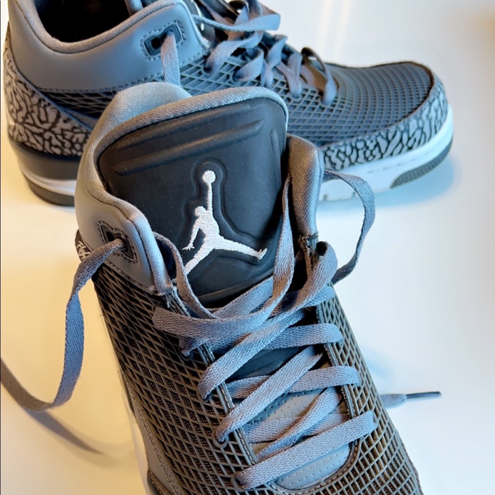 Jordan Flight Club 80’s Cool